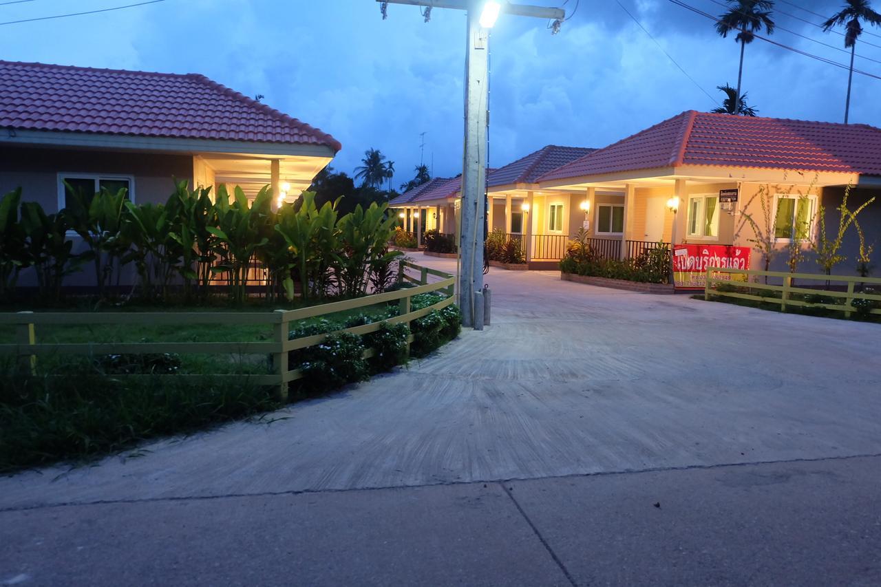 Deva Garden Resort プラーチーンブリー エクステリア 写真
